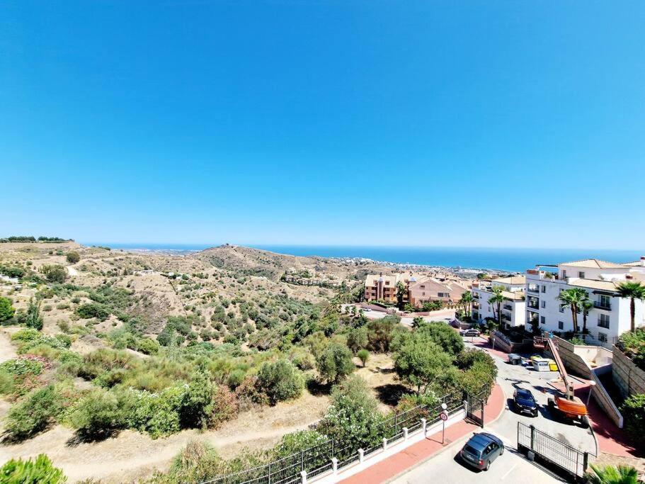Las Palmeras Seaviews Mijas Eksteriør billede