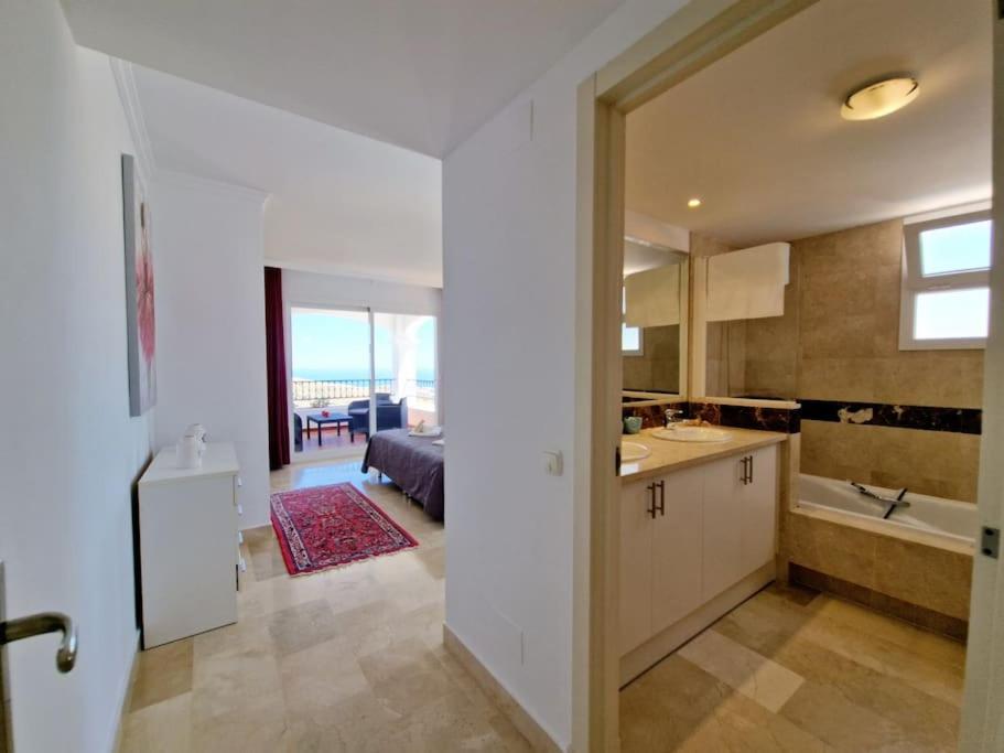 Las Palmeras Seaviews Mijas Eksteriør billede